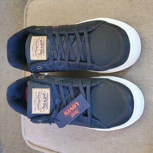 Size 13 Levi Shoes